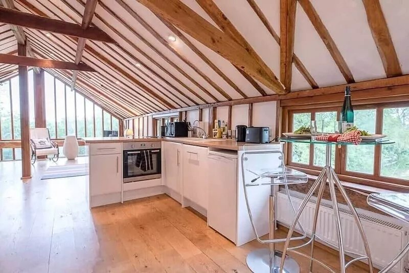 Clopton Hayloft - spacious apartment with Tennis C