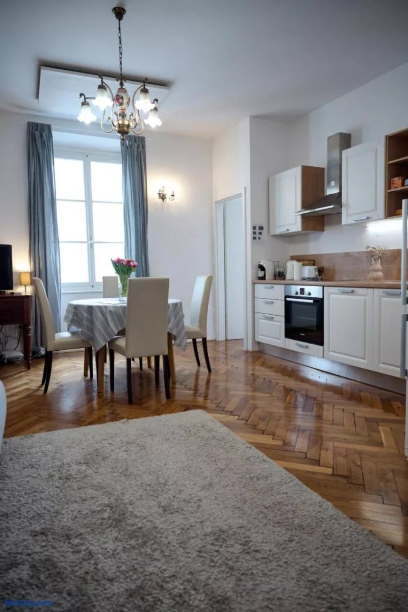 Baroque Shabby Chic Apartments