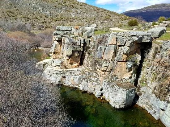 Pozo de las Paredes