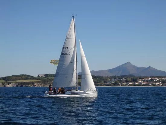 Spi en Tete - the Bask country sailing school