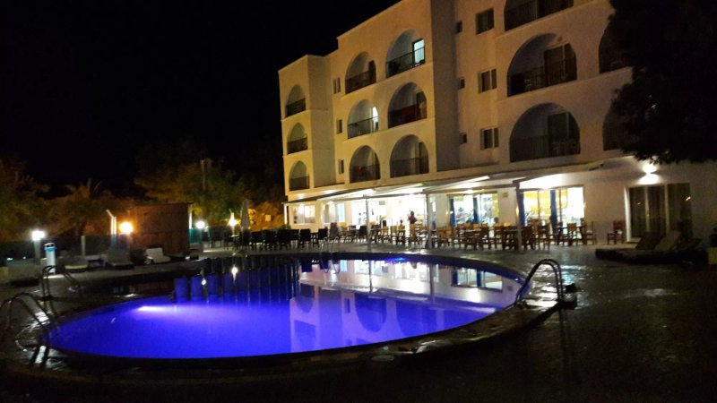 Hotel Cala Vadella Resort