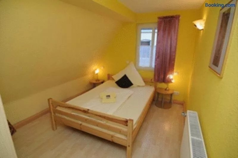 Hotel Hirsch Garni