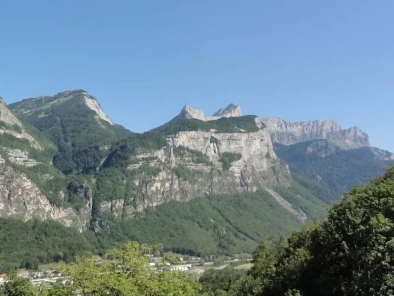 FARM LOCATED IN THE HEART OF THE HIGH-SAVOIE HALFWAY BETWEEN Chamonix, Annecy