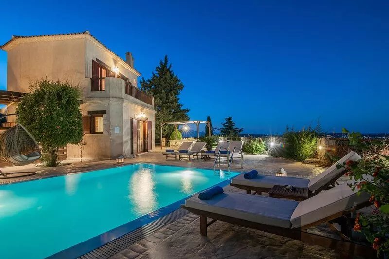 Villa Rosa With Private Pool and Amazing View to the Sea And Village's Mountain