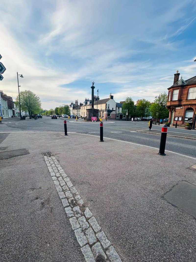 Market Cross Thornhill