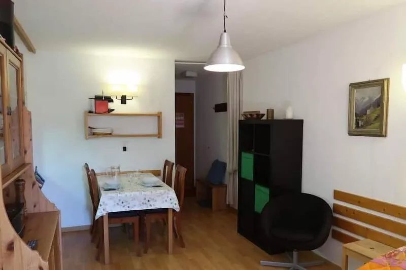 Les Erables Apt 361 by Interhome