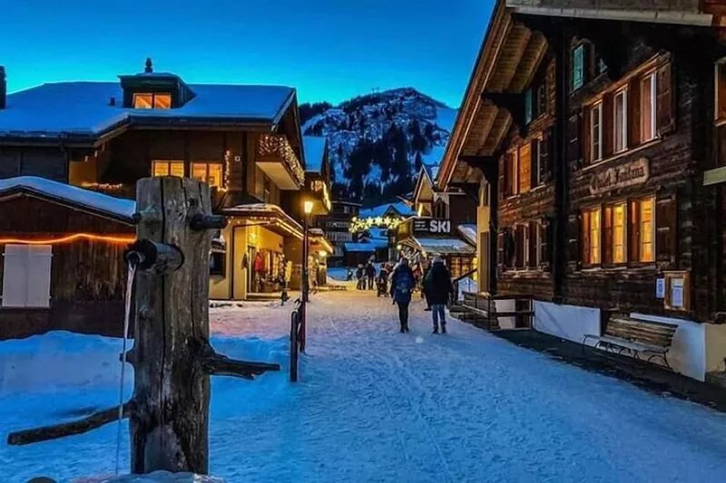 Large Exclusive Family Friendly Chalet in Murren.
