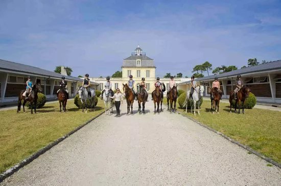Centre equestre municipal ucpa de saint Medard en Jalles