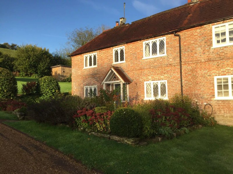 The Dorset Arms Cottages