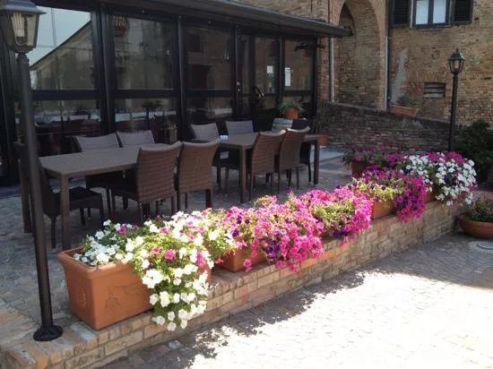 Antica Osteria Di Castel Rocchero