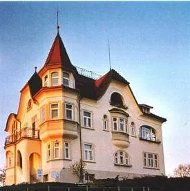 Schlossli Arnegg Bed and Breakfast