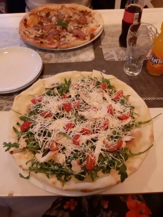 Pizzeria Na Lazarskim Ciescie