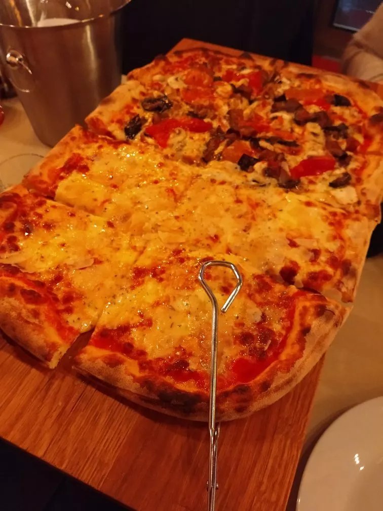 Pizza Cotto