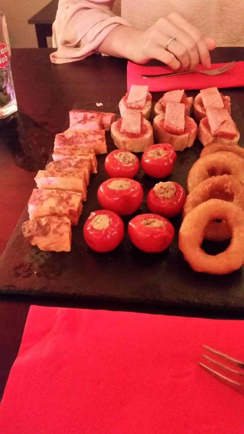 L'Ibar Vins Bieres & Tapas