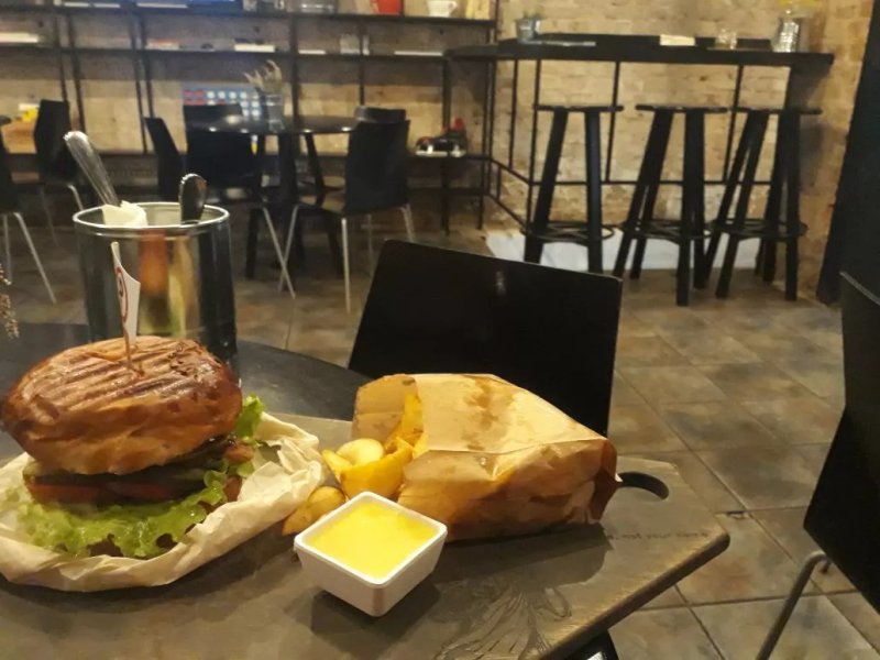 Ghetto Burger