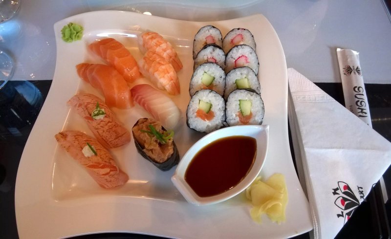 LN-Sushi Art Tapiola