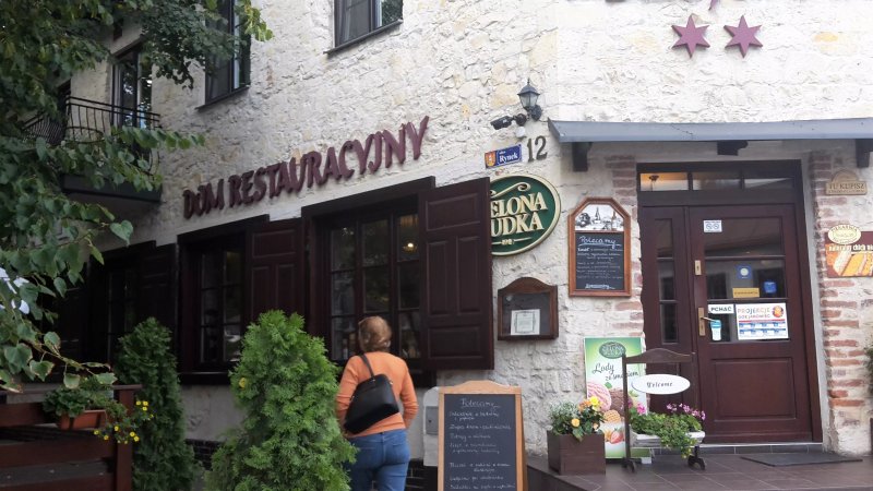 SEROKOMLA Restauracja