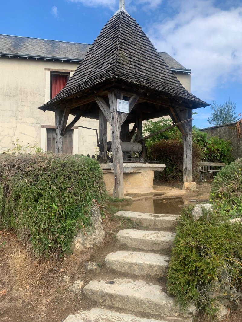 Le Puit Qui Parle