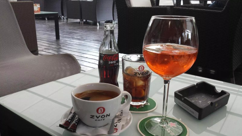 ZVON Cafe