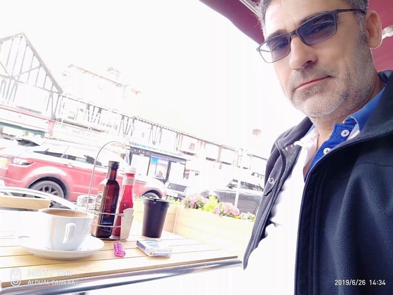 Zanz Cafe