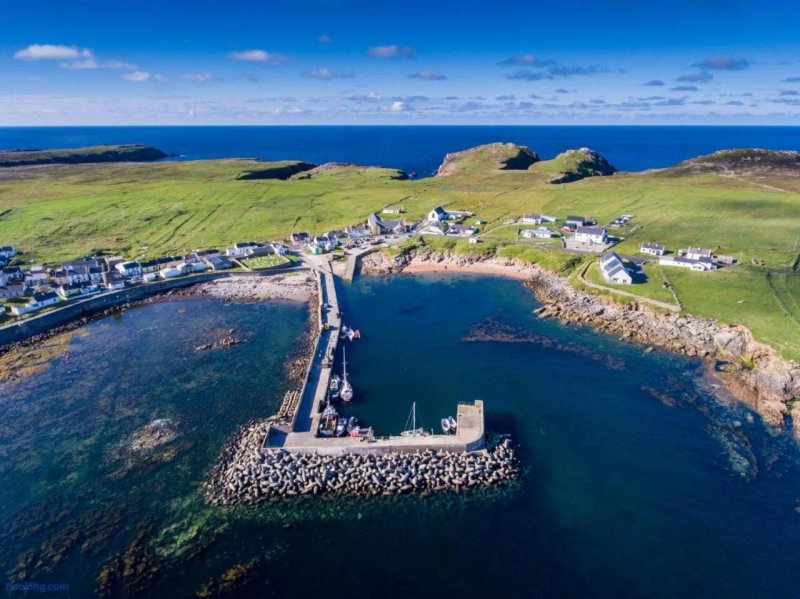 Ostan Oilean Thorai Tory Island Hotel