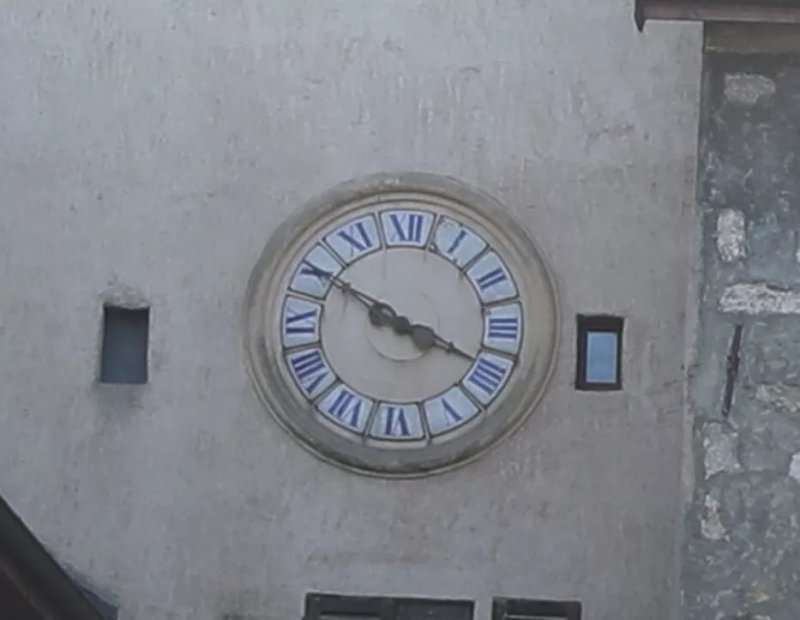 Porte De L'horloge Sainte Claire
