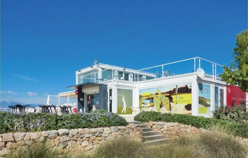 Stunning apartment in Alhama de Murcia with WiFi
