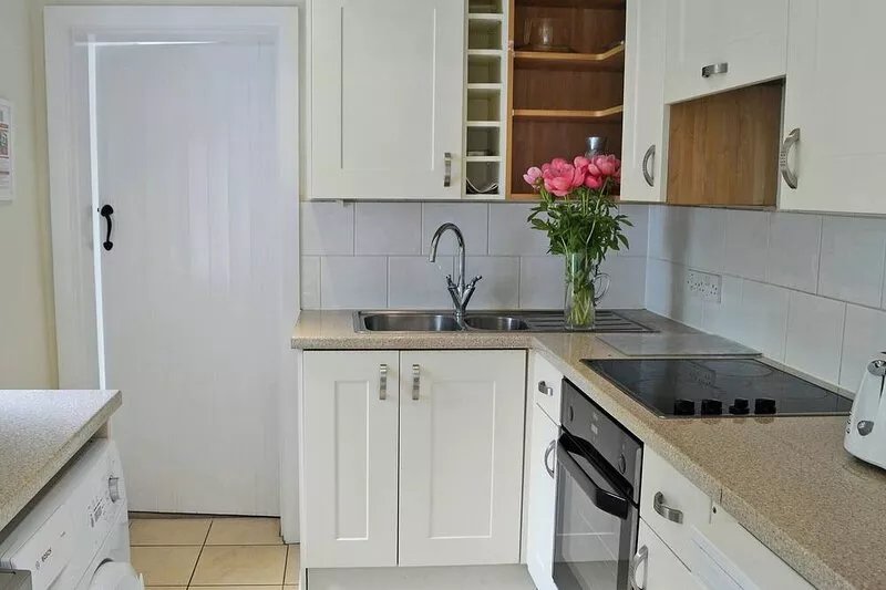 3 bedroom accommodation in Sedgehill, near Shaftesbury