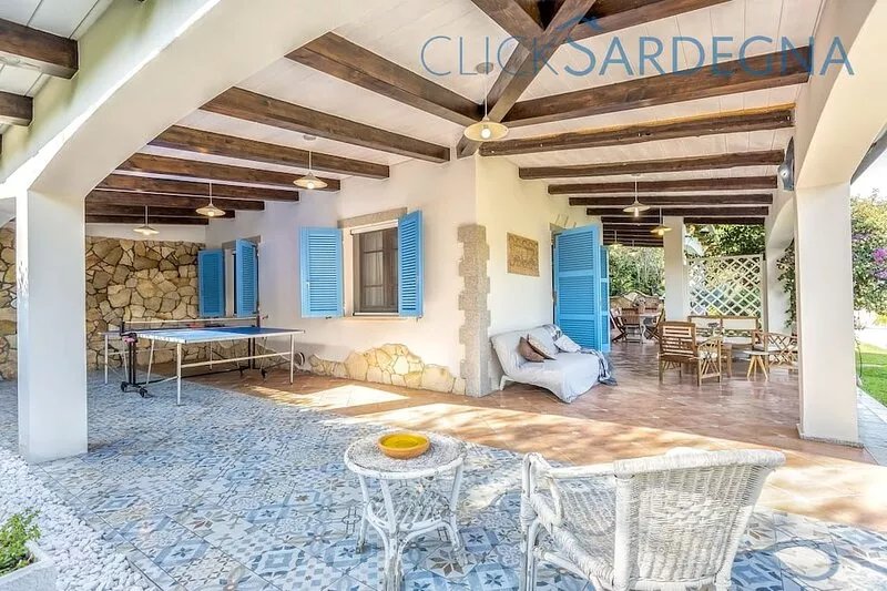 Spectacular Villa with independent pool for 8 people near the beach