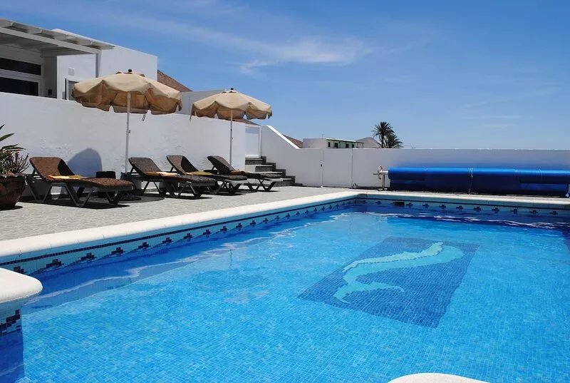 Casa Canaria, with great sea views, wifi, pool (8X4m) for 2 to 6 people