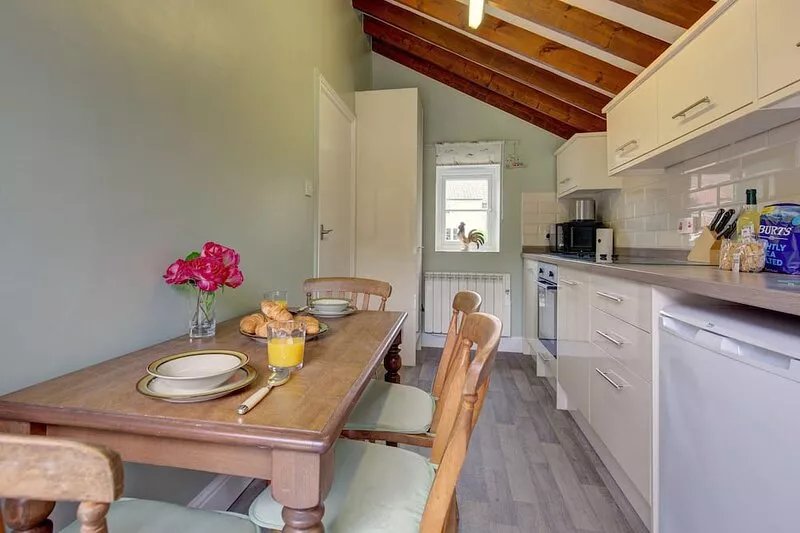 Fairfield Cottage -  a self catering cottage that sleeps 4 guests  in 2 bedrooms