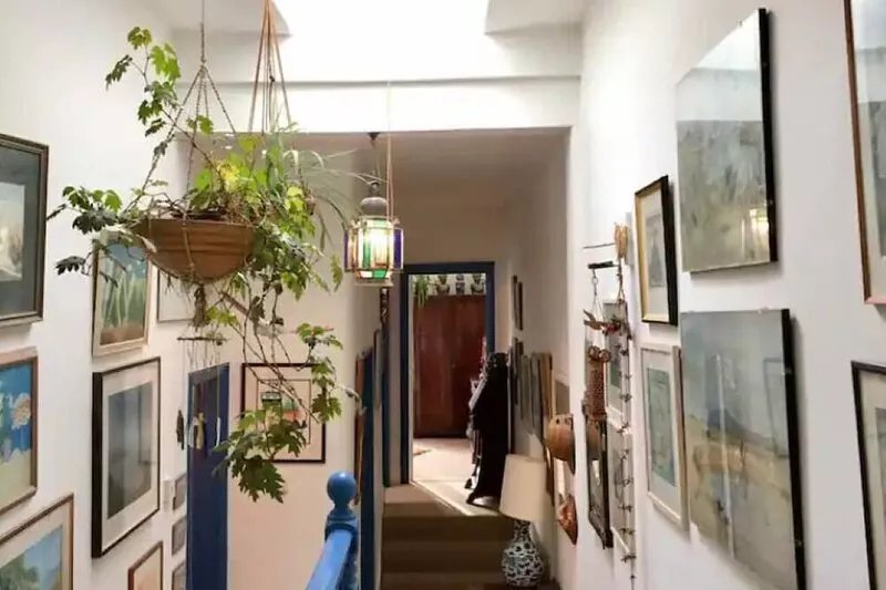 Beautiful flat by Turnham Green Terrace, Chiswick