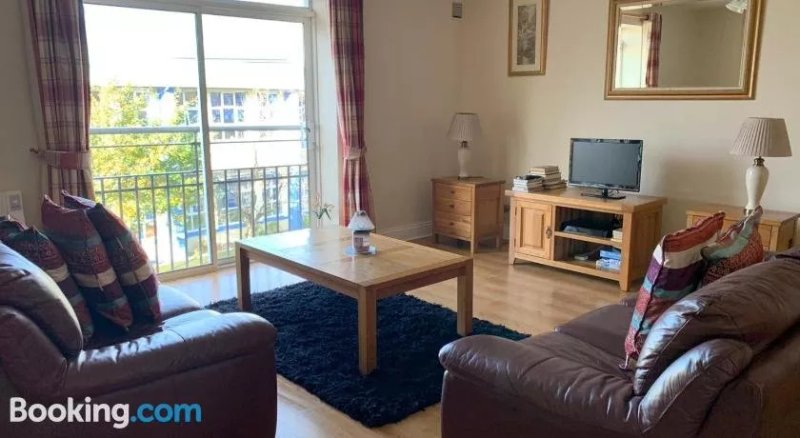 Spanish Arch City Centre Duplex Apartment