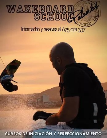 Escuela Wakeboard y Esqui Nautico Palamos