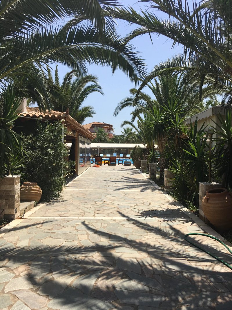 Aventuro Villa