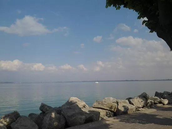 Spiaggia Desenzanino