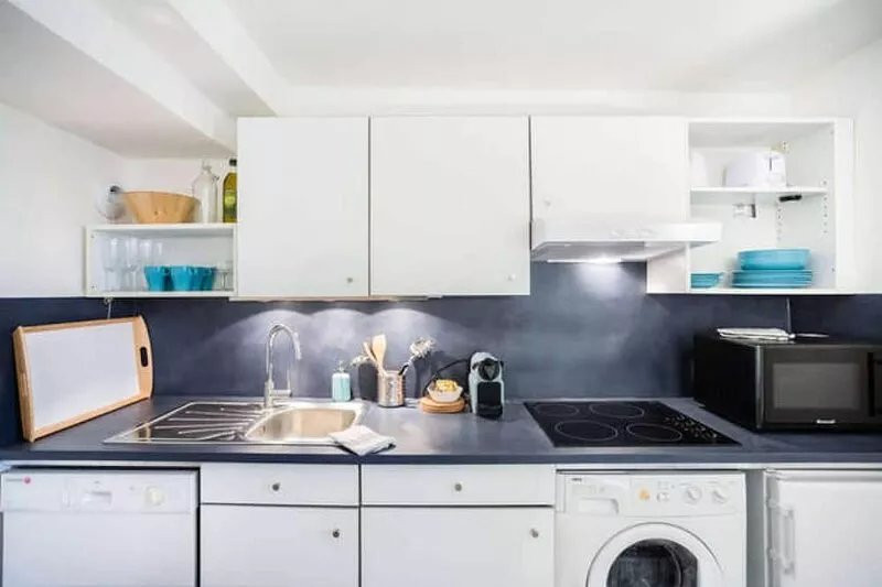 1 Bedroom Flat Quartier Rotonde - Lift, Wifi, Air Conditionning / 1 to 6 People