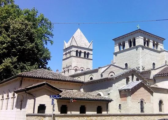 Abbaye de Saint Martin d'Ainay