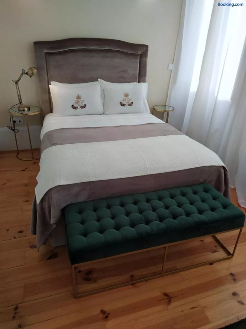 ML Apartments Republic