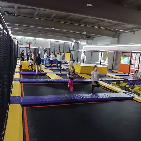 Ijump Funpark