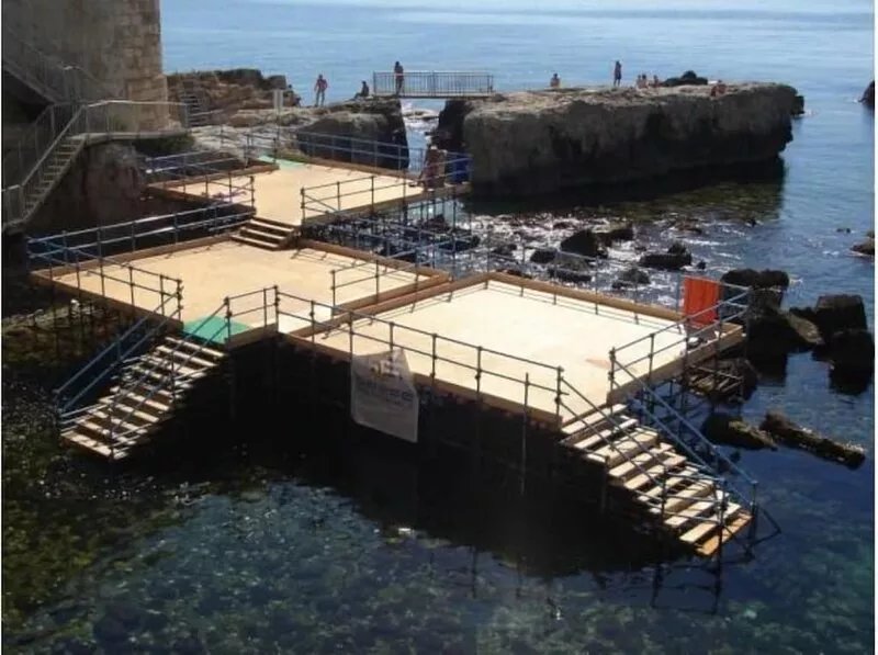 At the gates of Ortigia, apartment in historic building