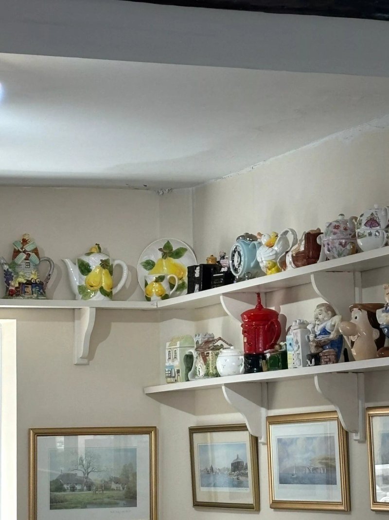 Polly's Pantry Tea Rooms