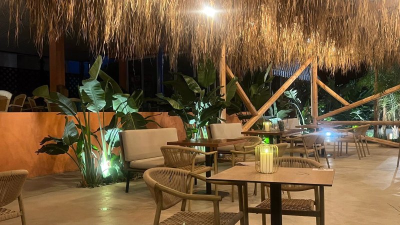 Majuro Seaside Restaurant Bar - Faliraki
