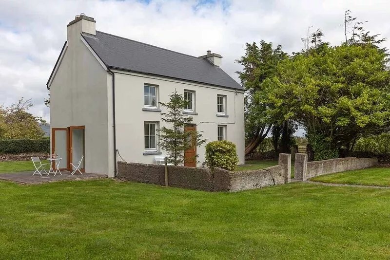 Gleesons Farmhouse 2 bedroom house VRBO