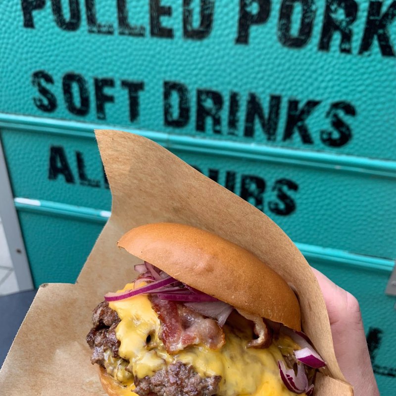 Mike's Food Truck