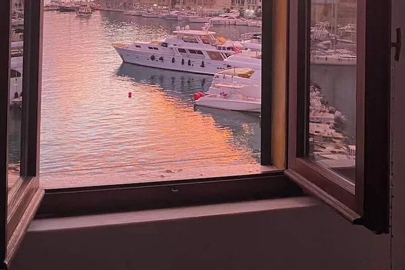 The Rooms by the Sea