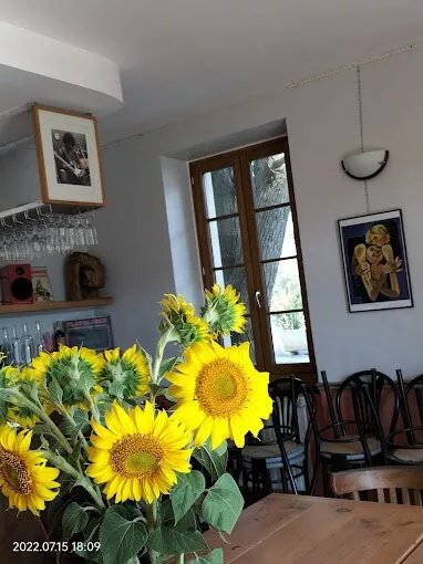 Le Cerf-volant Cafe Culturel