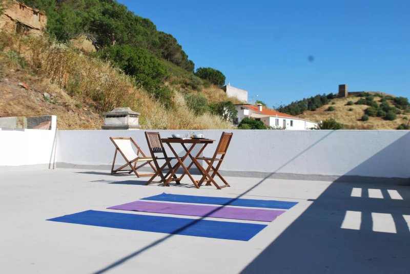 Yoga Surf Roof Terrace House