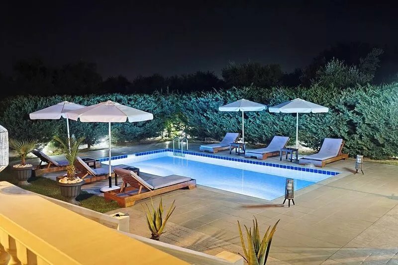 Villa Eleon with private pool, BBQ and beautiful garden.