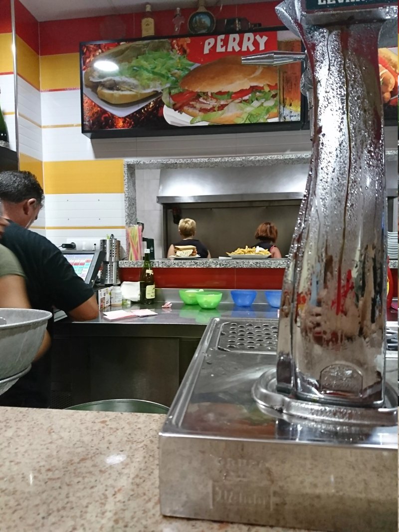 Perry Burguer